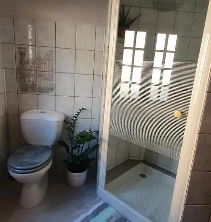 Au Chambellan فندق مبيت وإفطار آي-شامبانيا