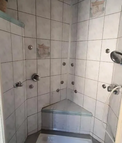 Au Chambellan 3* Ay-Champagne