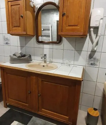 Au Chambellan 3* Ay-Champagne