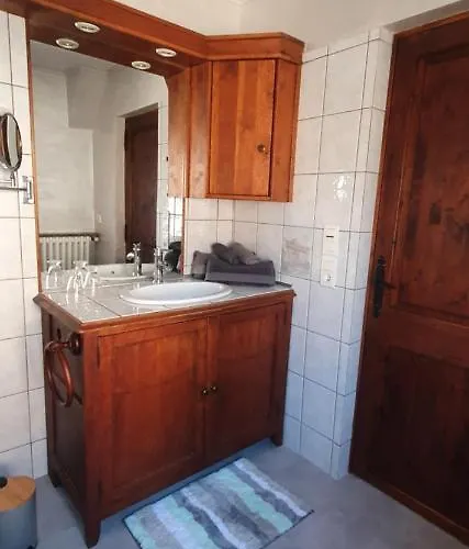 Au Chambellan Ay-Champagne