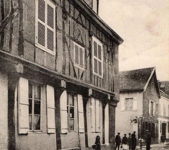 Au Chambellan 3* Ay-Champagne